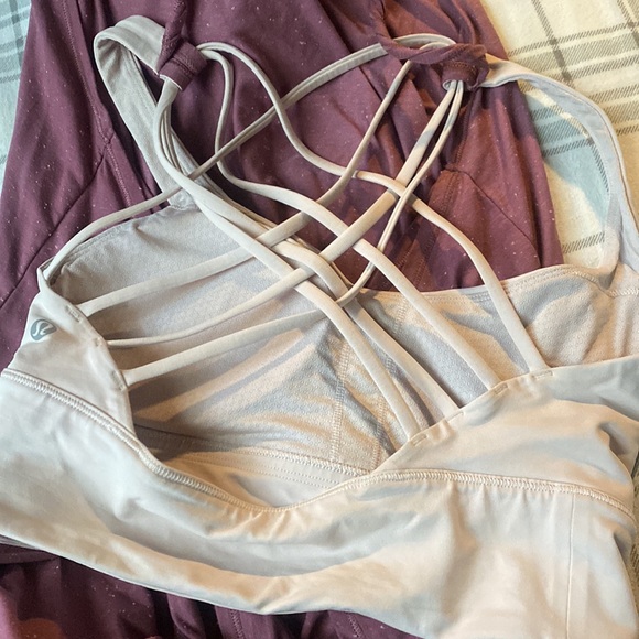 Lulu lemon tank top - Picture 3 of 6